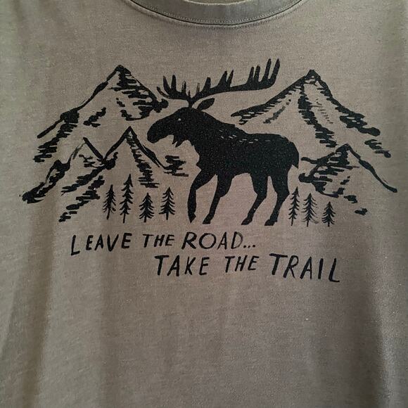 Natural Life Cotton Sweatshirt Green Moose Graphic Womens Size Large - Picture 3 of 6